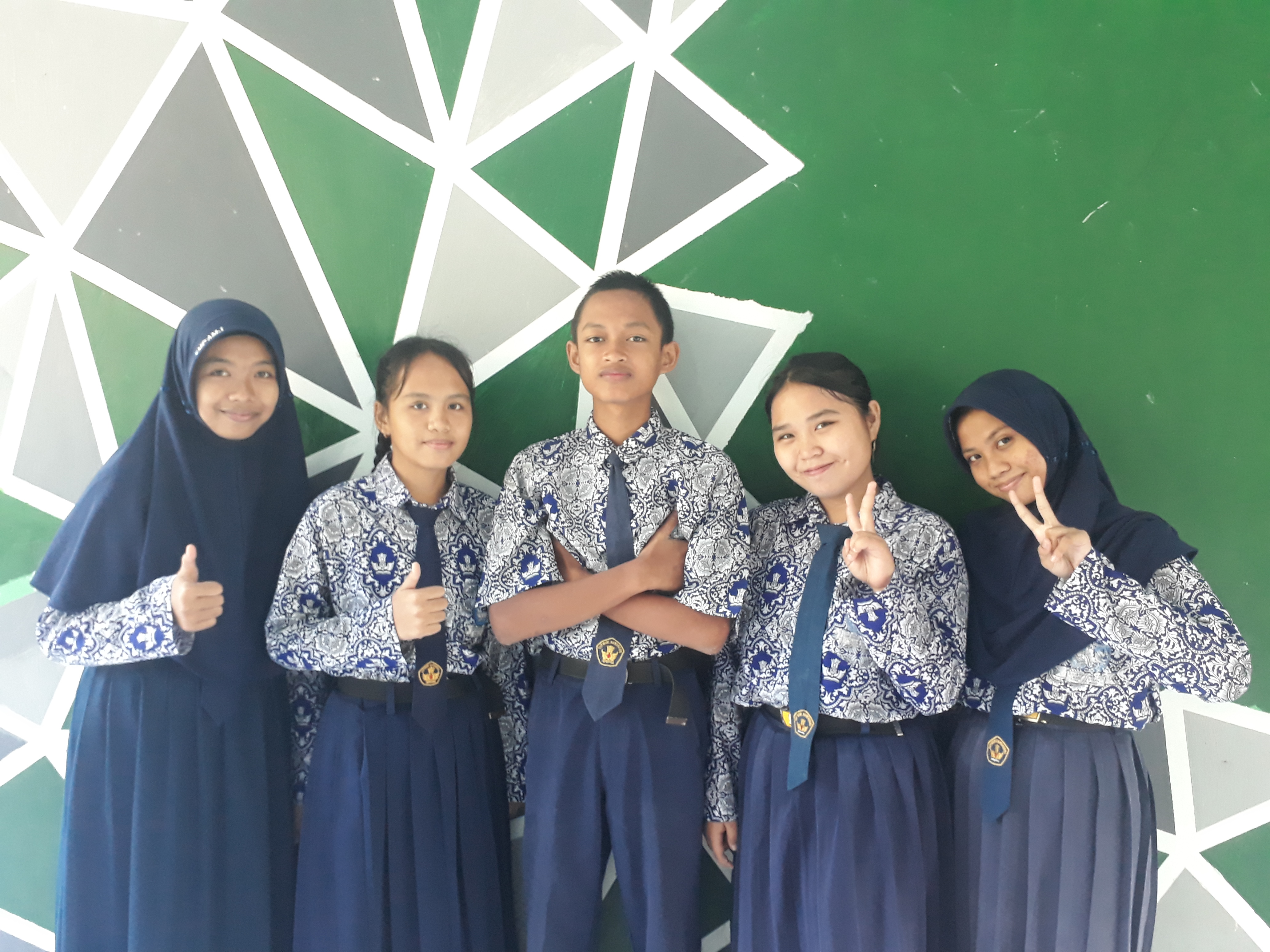 Peserta dari SMP Astra Makmur Jaya Bidang IPS