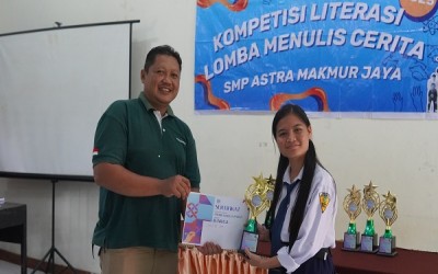 Berprestasi Lewat Imajinasi